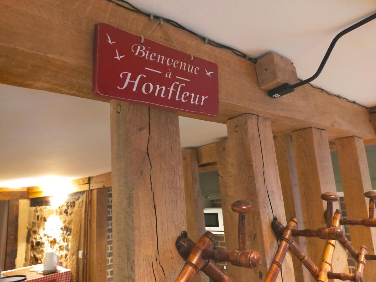 Charme et confort à proximité du vieux bassin Honfleur Extérieur photo